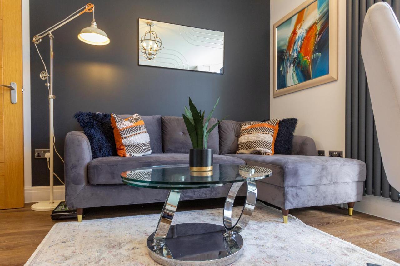Bright Cheery 4 Bd Apartment By Brighton Station エクステリア 写真