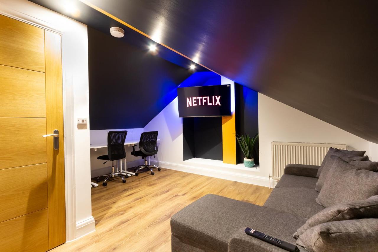 Bright Cheery 4 Bd Apartment By Brighton Station エクステリア 写真