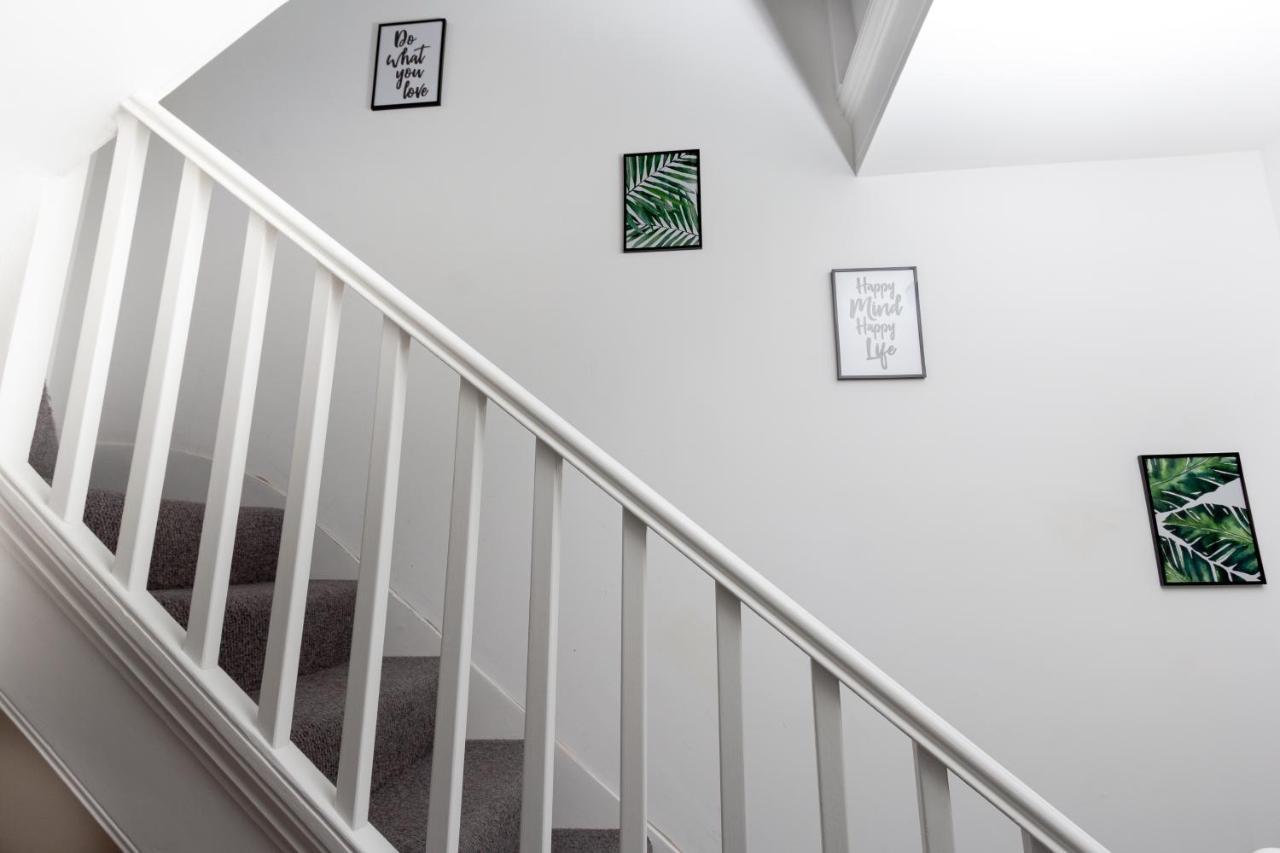 Bright Cheery 4 Bd Apartment By Brighton Station エクステリア 写真