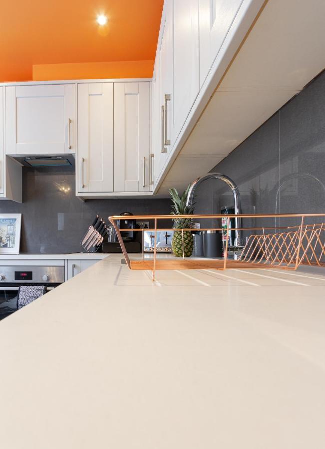Bright Cheery 4 Bd Apartment By Brighton Station エクステリア 写真